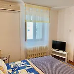 Toate Panzele Sus Appartement