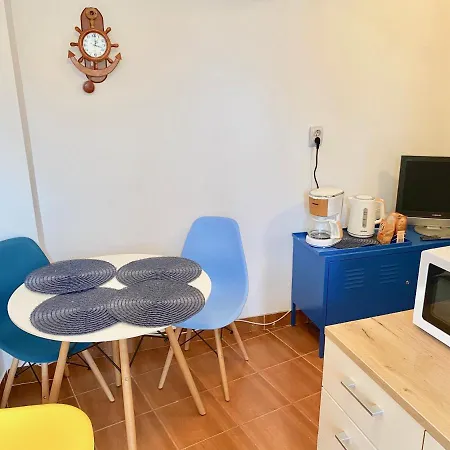 Toate Panzele Sus Apartamento Mangalia