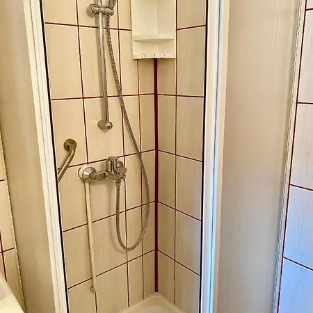 Apartamento Toate Panzele Sus